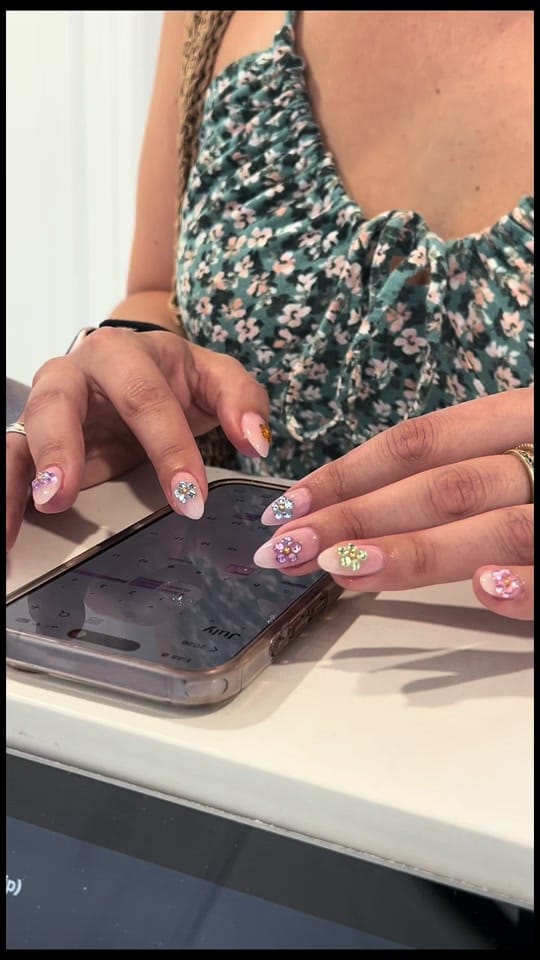 Post 6 by Essence Beauty Salon Inc. on TikTok (video)