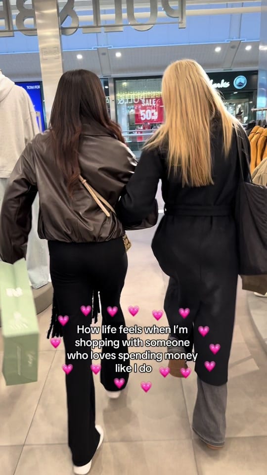 Post 9 by Lakeside Shopping Centre on TikTok (video)