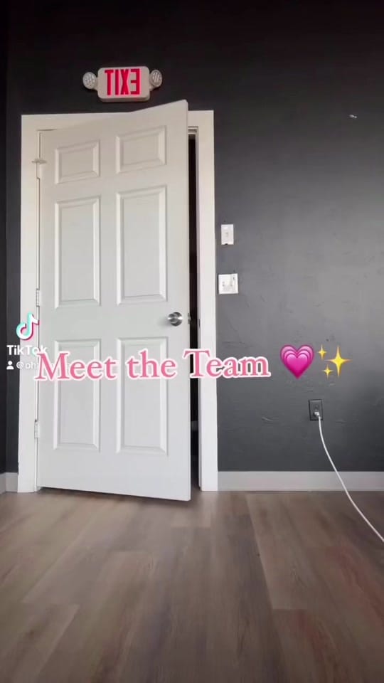 Post 8 by AnnaOHara Intimate Portraiture on TikTok (video)