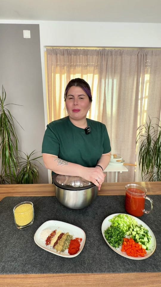 Post 8 by meLIS on TikTok (video)