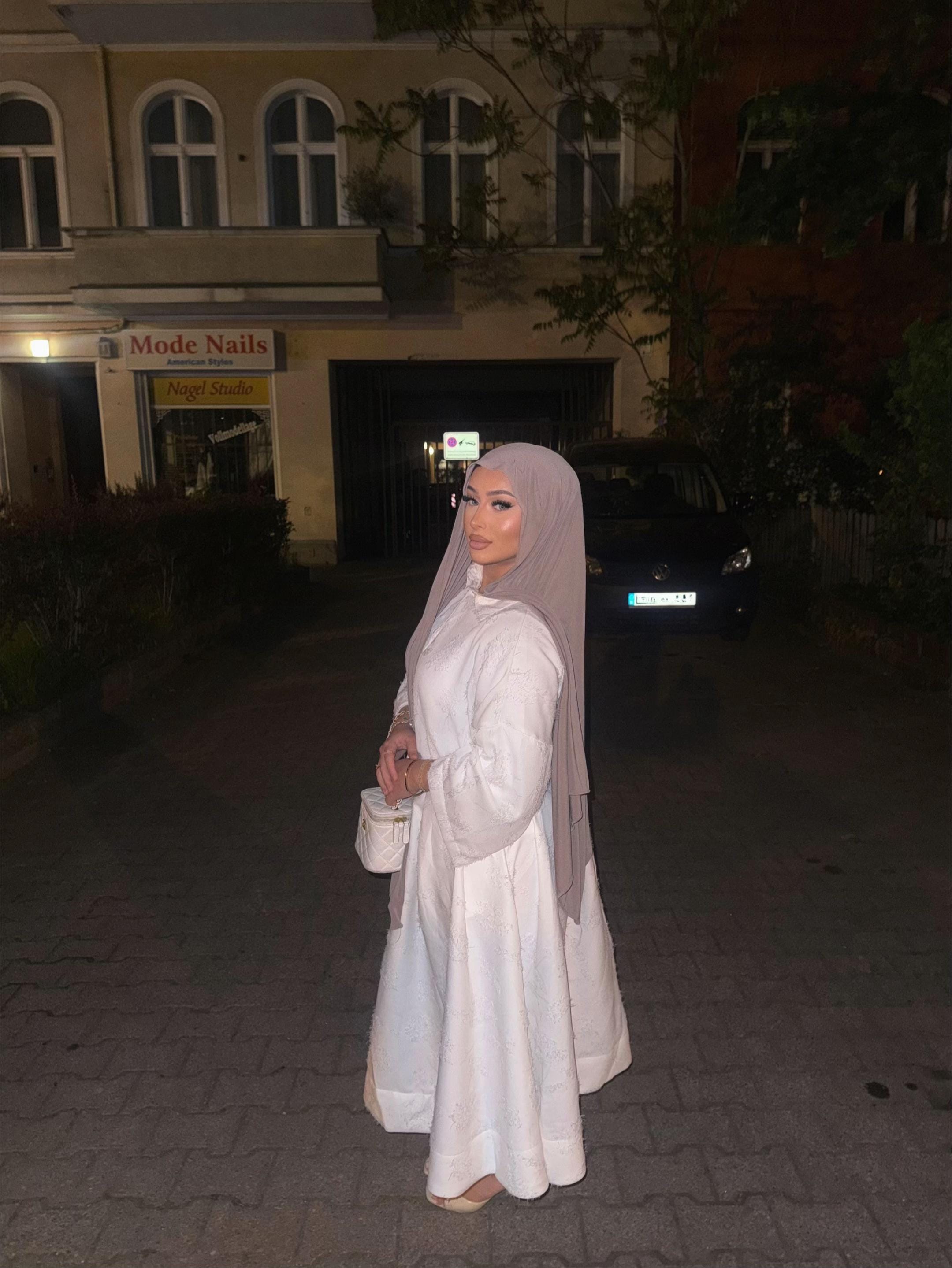 Post 8 by aynurii_ on TikTok (video)