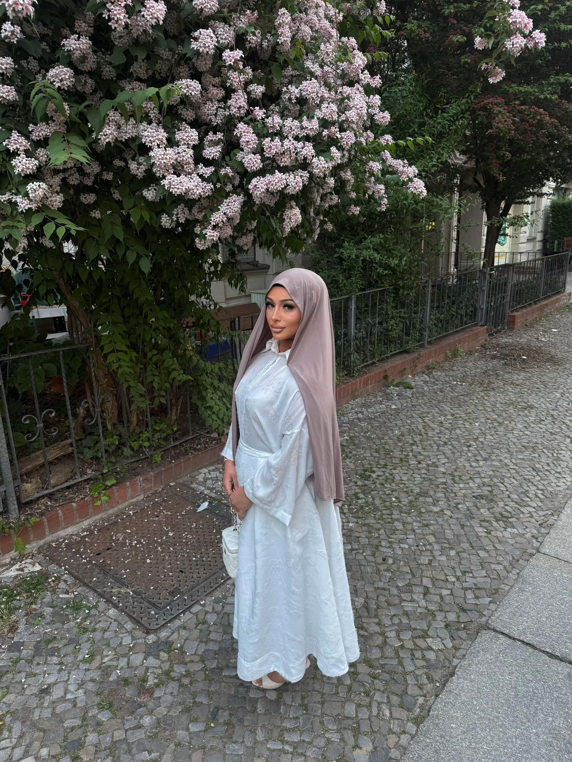 Post 5 by aynurii_ on TikTok (video)