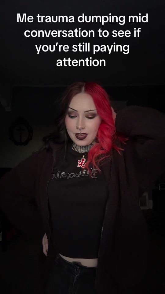 Post 5 by Lizz Zealia 🕸🖤 on TikTok (video)