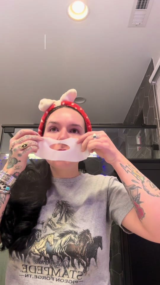 Post 3 by Rayne- Tattoo Artist 🦢🤍 on TikTok (video)