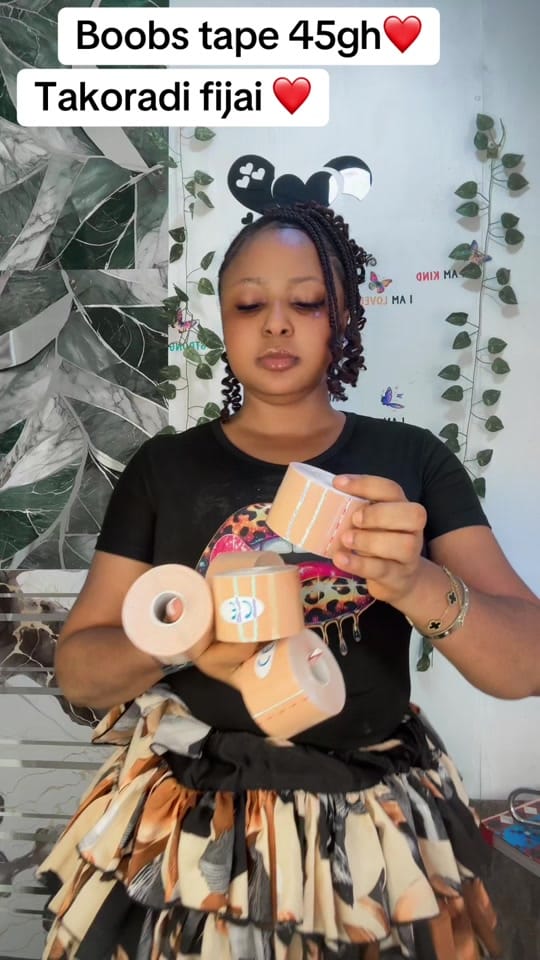 Post 1 by Ewurama’s collection👜🧤👗👓 on TikTok (video)