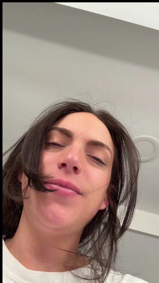 Post 3 by Janine on TikTok (video)