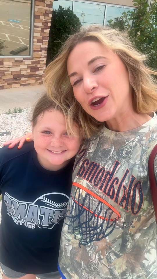 Post 7 by jenaohman on TikTok (video)