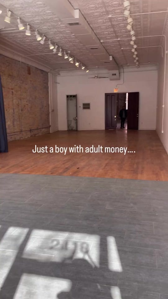 Post 5 by Arty B on TikTok (video)