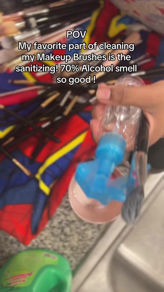 Post 5 by Martinetheartist on TikTok (video)