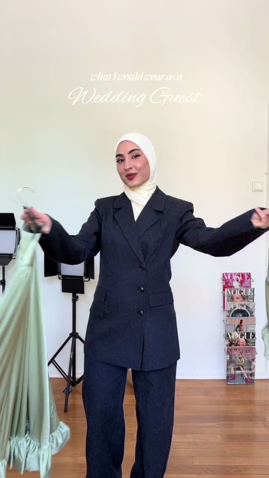 Post 10 by Fatima Ahsen on TikTok (video)