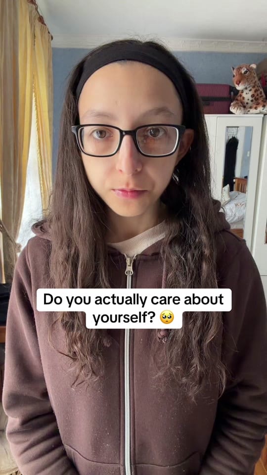 Post 2 by Sabrine 🧠❤️ on TikTok (video)