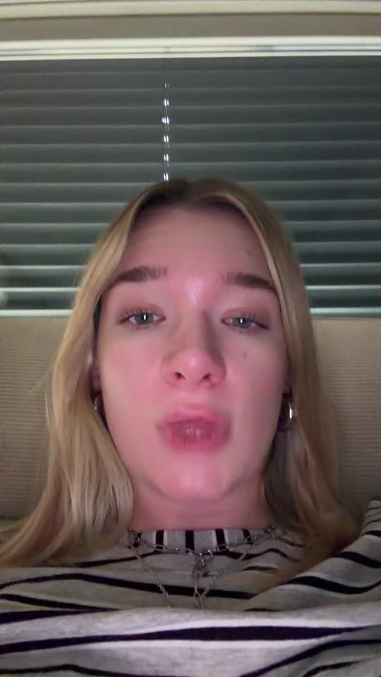 Post 8 by Lara on TikTok (video)