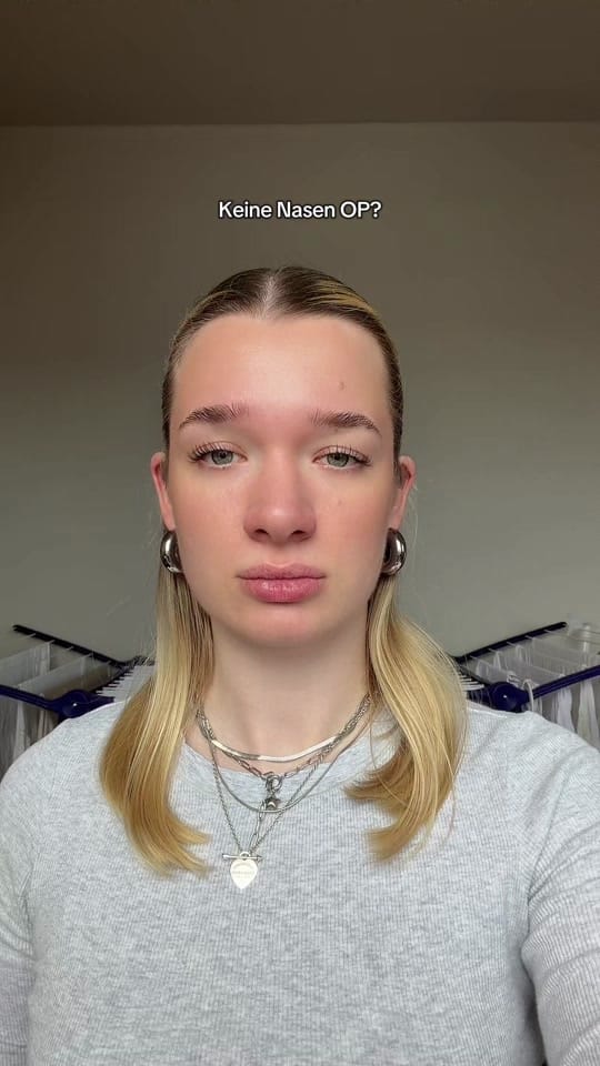 Post 1 by Lara on TikTok (video)