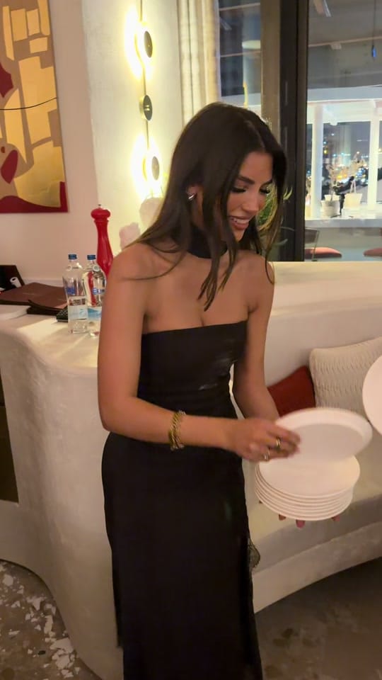 Post 4 by Esra Göcmen on TikTok (video)