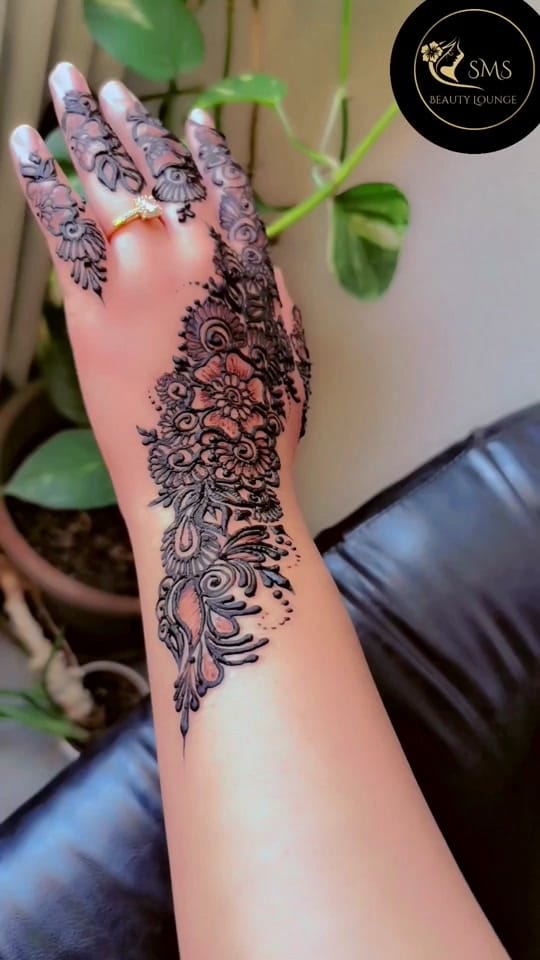 Post 5 by SMS Beauty Lounge on TikTok (video)