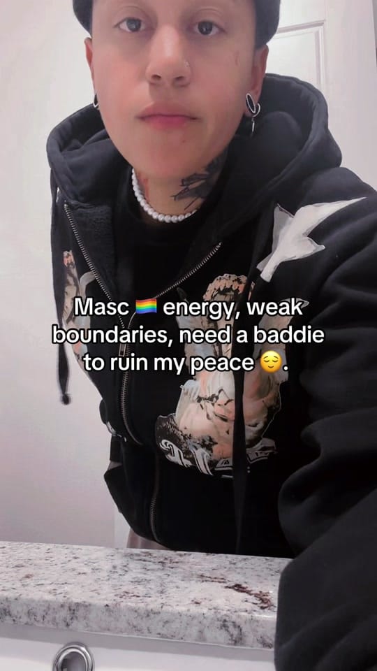 Post 1 by Telly 🏳️‍🌈 on TikTok (video)