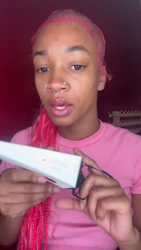 Post 7 by E-RAEEE…🍒😍 on TikTok (video)