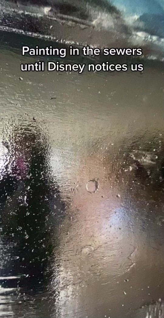 Post 10 by GROUNDFLOORMURALS on TikTok (video)
