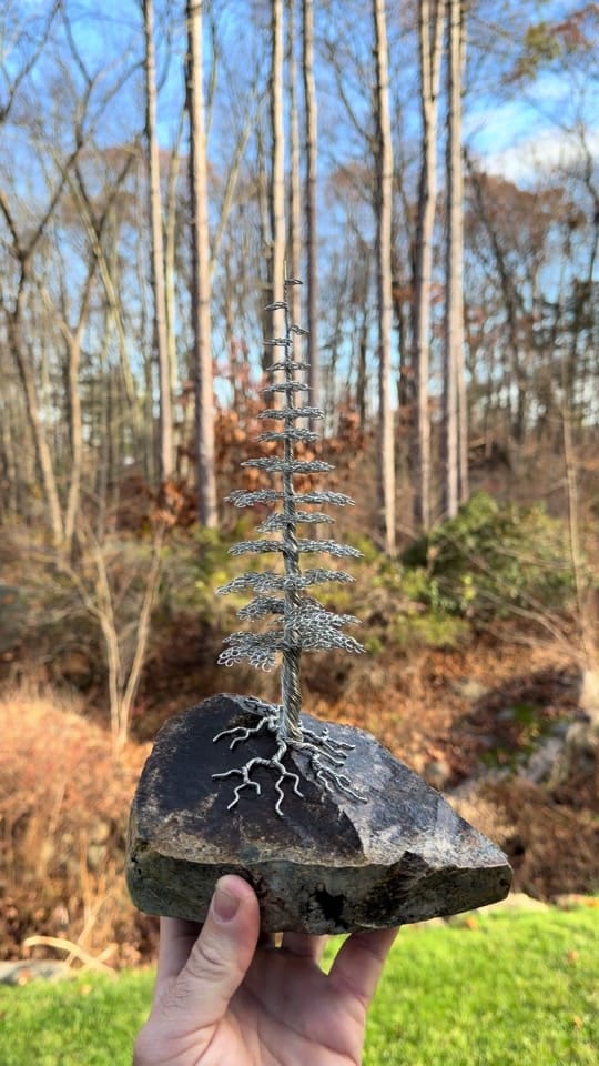 Post 3 by Artist Ryan Kelley on TikTok (video)
