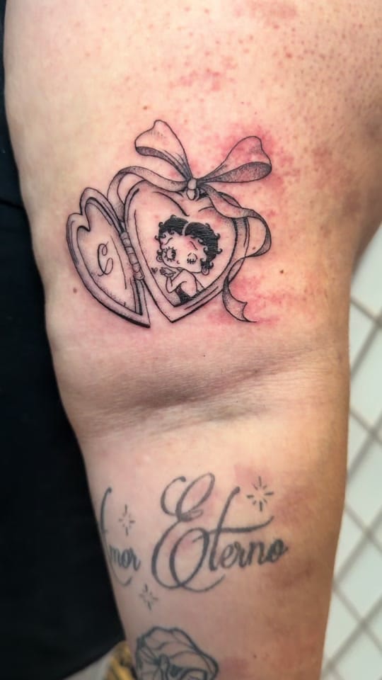 Post 1 by Bendecida_tattoos on TikTok (video)