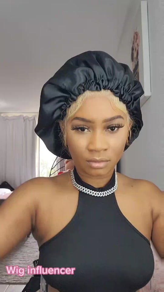 Post 10 by Lydsdoll on TikTok (video)