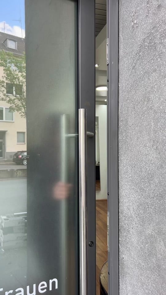 Post 3 by ♥️Elos♥️ on TikTok (video)