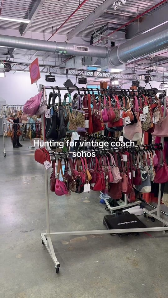 Post 8 by Eric 🛍️ on TikTok (video)