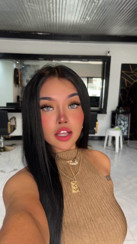 Post 2 by Stormialena on TikTok (video)