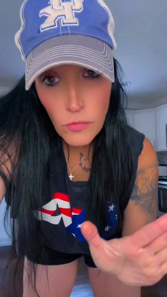 Post 8 by Ali on TikTok (video)