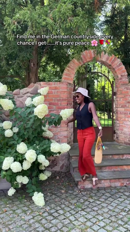 Post 2 by ThisisEssy on TikTok (video)