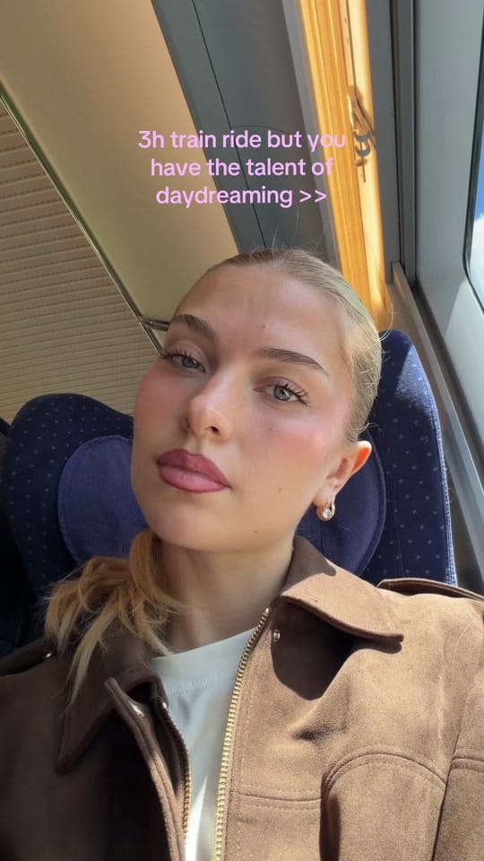 Post 3 by angi on TikTok (video)