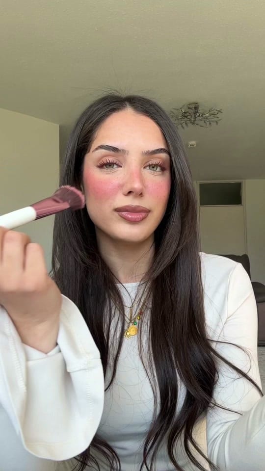 Post 4 by guldan on TikTok (video)