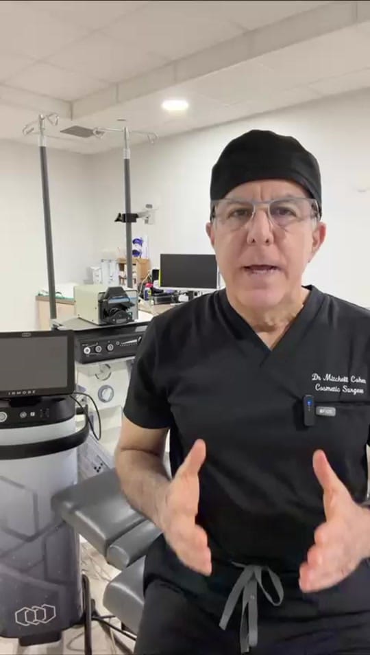 Post 3 by Dr Mitchell Cohen on TikTok (video)
