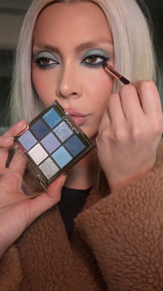 Post 5 by Farnoush🇨🇦 on TikTok (video)