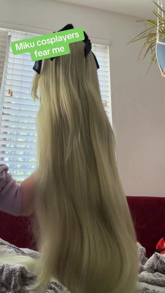 Post 5 by 🌱 Amorphous enigma 🌱 on TikTok (video)