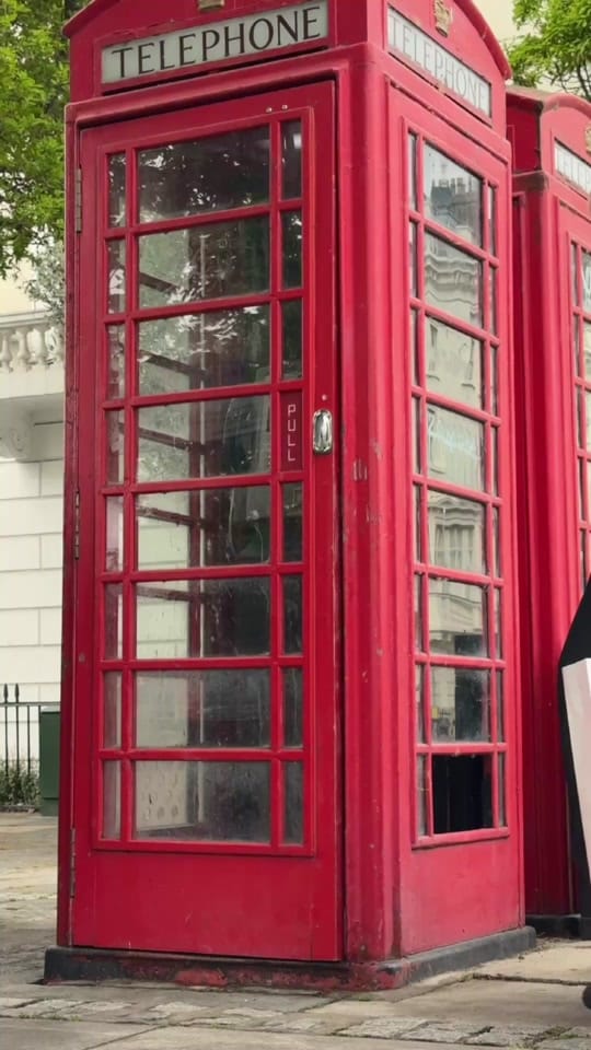 Post 3 by Kess Berlin on TikTok (video)