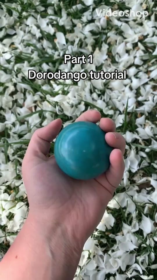Post 8 by Hails.drawings on TikTok (video)