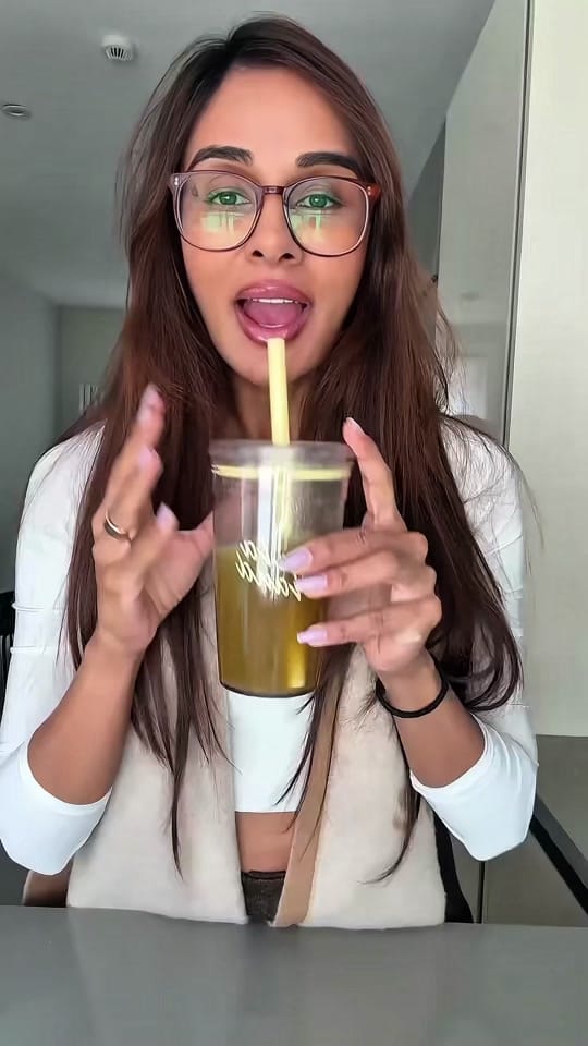 Post 1 by Dr Anj BDS on TikTok (video)