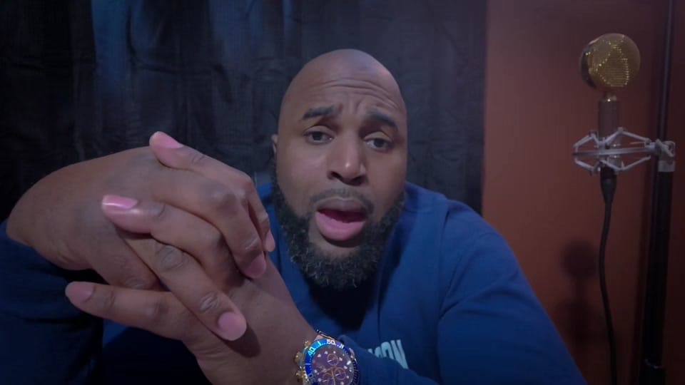 Post 6 by Dez Tha Reason on TikTok (video)