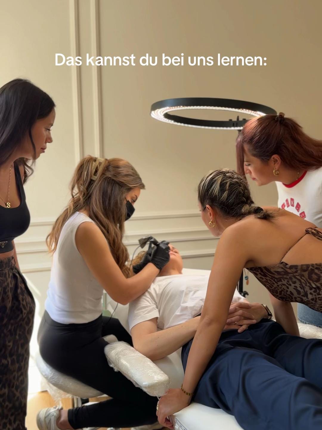 Post 7 by be_unique_bremen on TikTok (video)