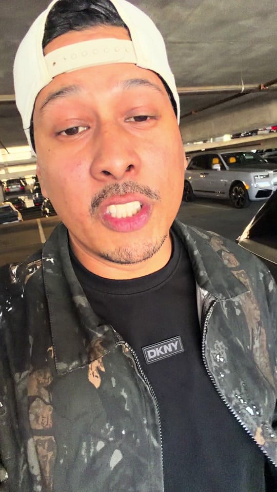 Post 4 by joncamposart on TikTok (video)