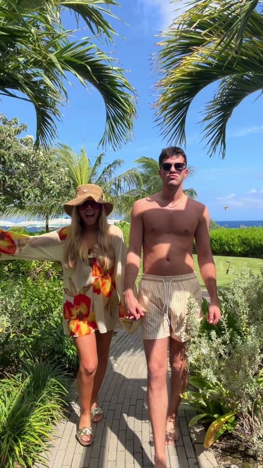 Post 8 by EMILY on TikTok (video)