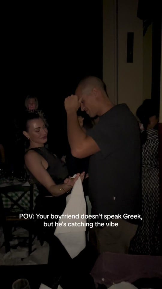 Post 10 by Anna on TikTok (video)