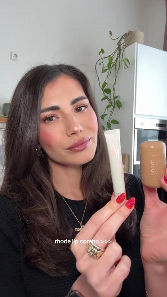 Post 4 by Anna on TikTok (video)