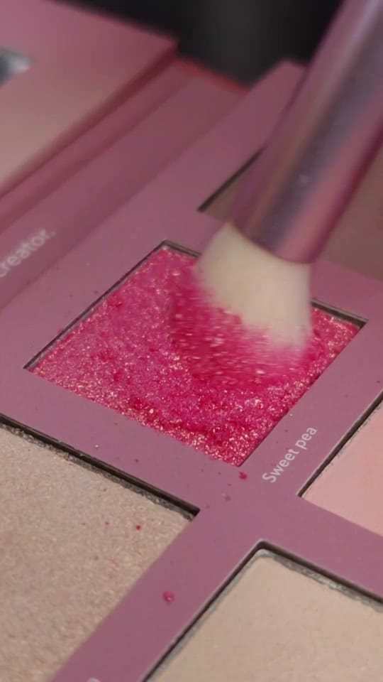 Post 6 by annepromakeupart on TikTok (video)