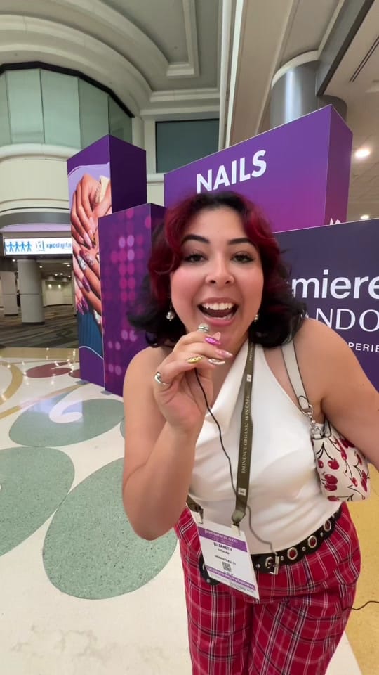 Post 5 by ELLIE // MIAMI NAIL TECH on TikTok (video)