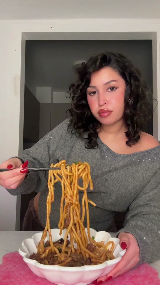 Post 3 by Yasminliyah on TikTok (video)