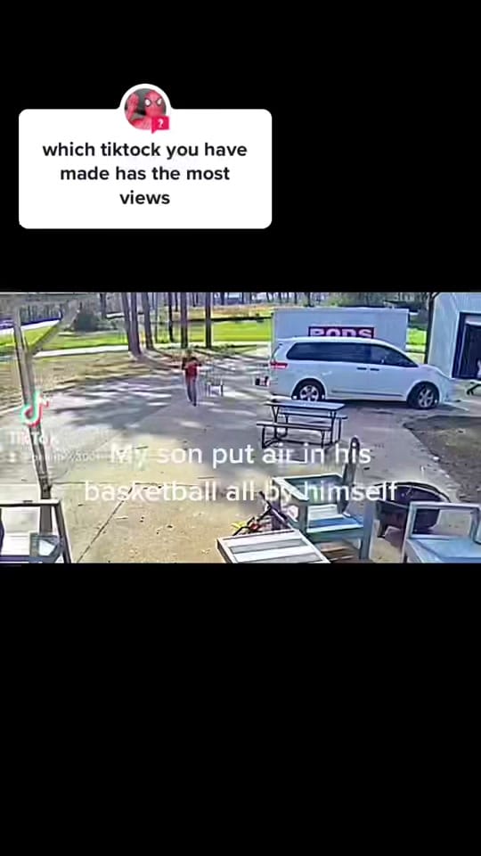 Post 6 by Jonathan Bean on TikTok (video)