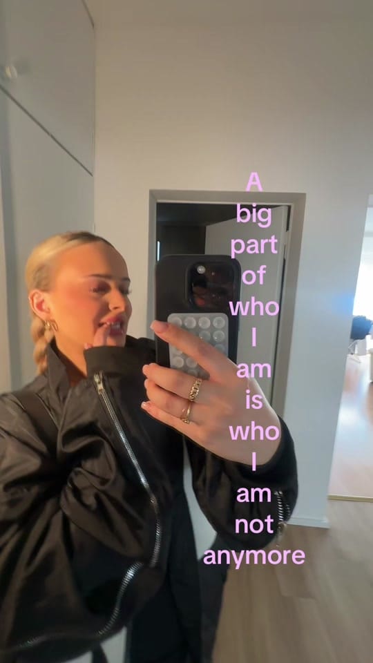 Post 1 by linaxjovana on TikTok (video)