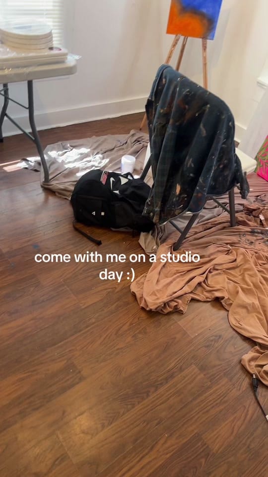 Post 5 by mikaylamalik 🎨 on TikTok (video)
